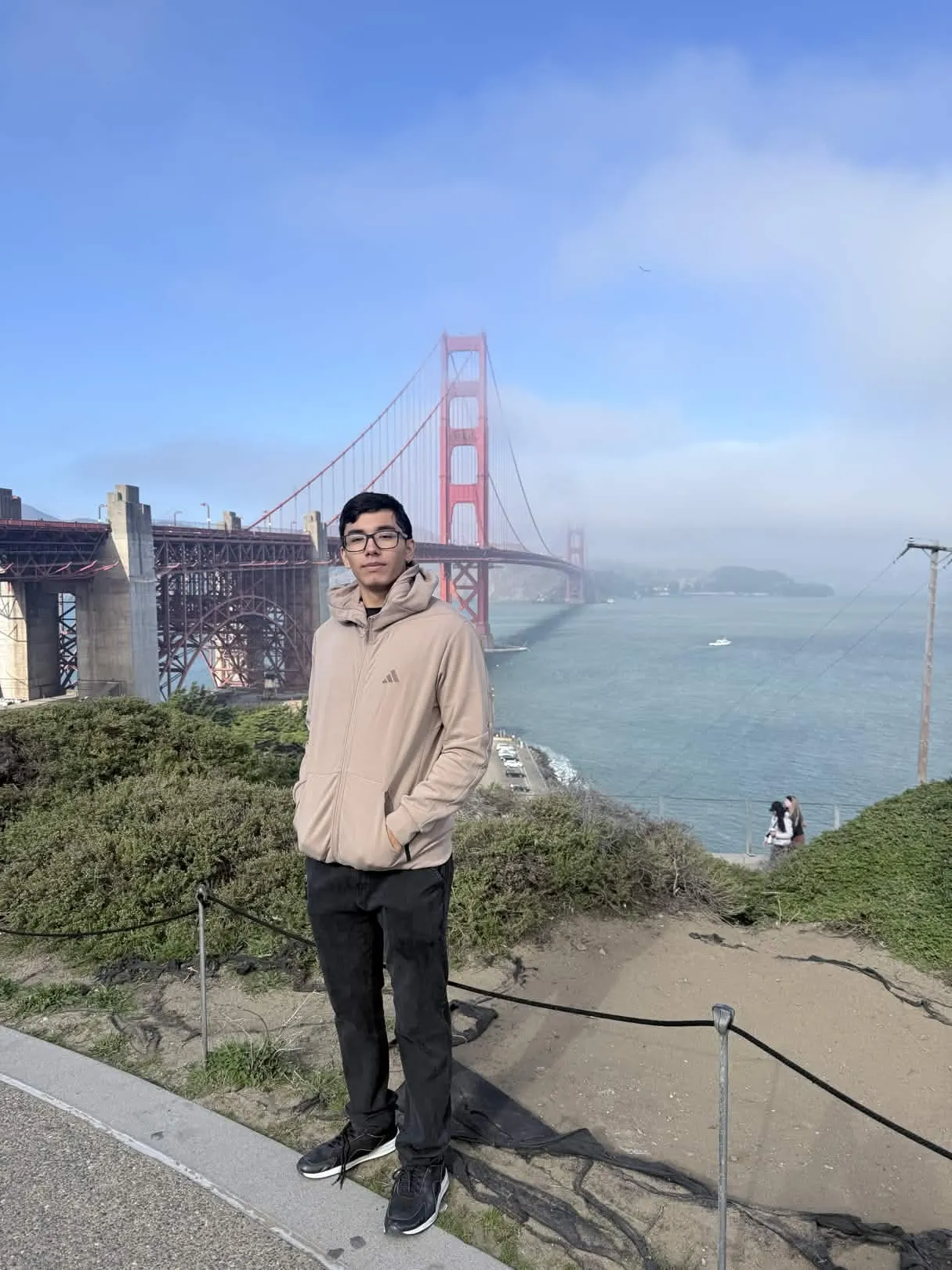 Enzo Vaccaro on the Golden Gate Bridge, San Francisco